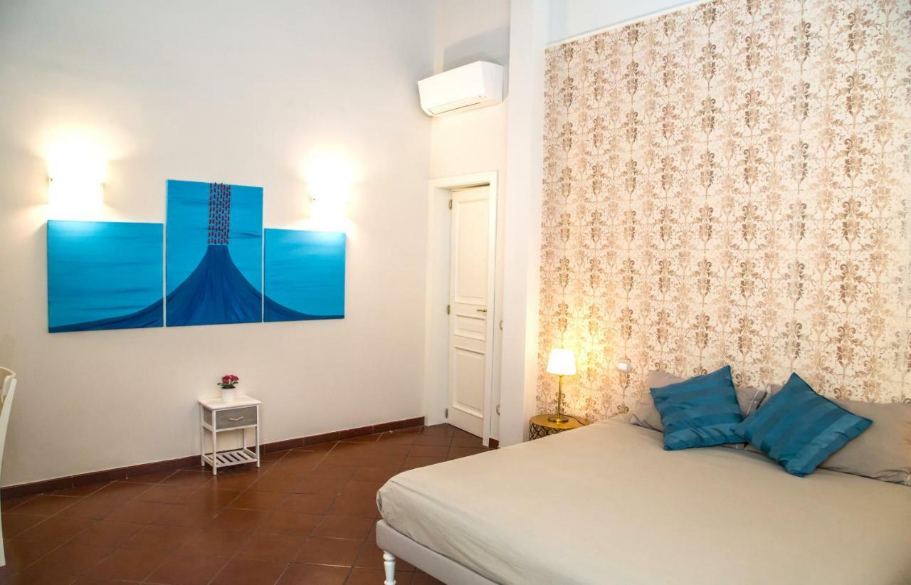 Domus Donnaregina Apartments نابولي المظهر الخارجي الصورة
